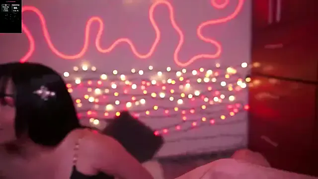 841_yayoi – webcam model profile photo Image 12