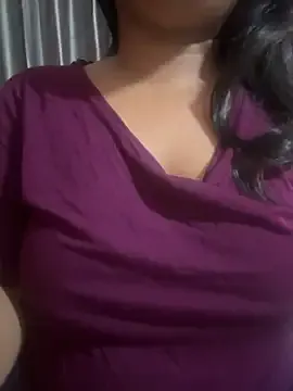 Megu_Melon – webcam model profile photo Image 13