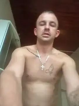 roouse – webcam model profile photo Image 12