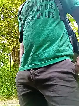 PumaShyXD – webcam model profile photo Image 6