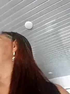 Noir – webcam model profile photo Image 8