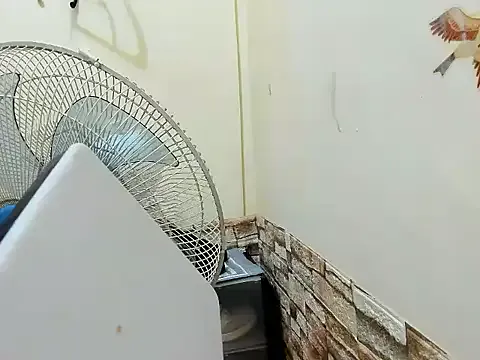 841_yayoi – webcam model profile photo Image 9