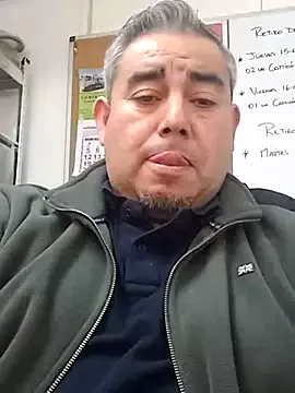 Hot_Mayra25 – webcam model profile photo Image 3