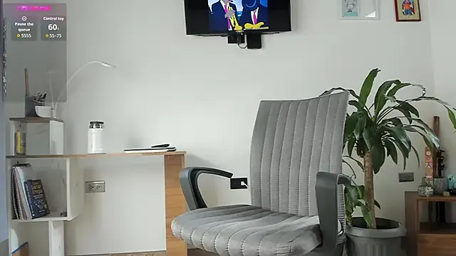 Rodrigues_Lucas – webcam model profile photo Image 14