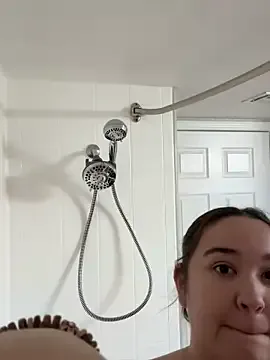 GouGou-111 – webcam model profile photo Image 8