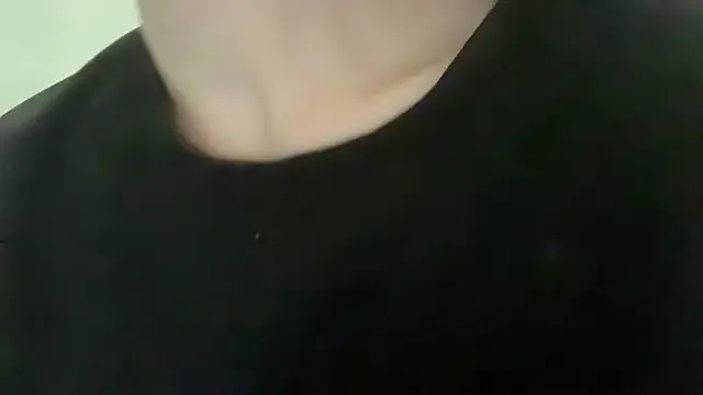 Megu_Melon – webcam model profile photo Image 5