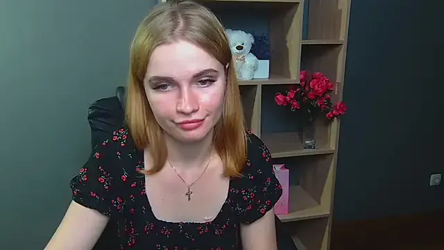 TeffyLaRose – webcam model profile photo Image 5