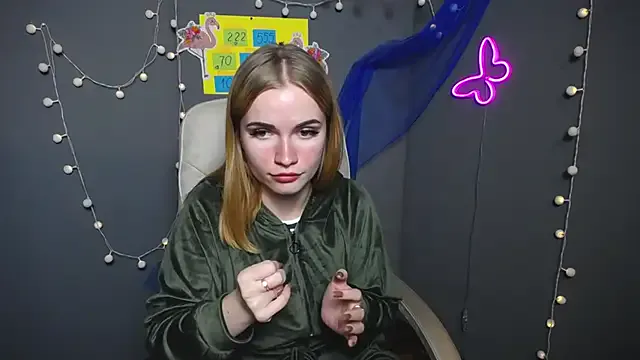 TeffyLaRose – webcam model profile photo Image 8