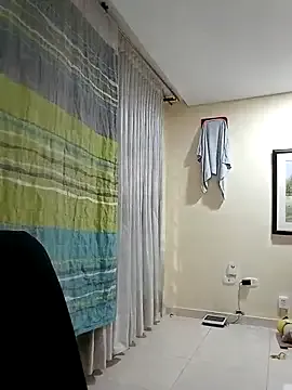 AnjaAmelia – webcam model profile photo Image 4