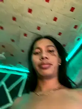 Iam_FernandaH – webcam model profile photo Image 11