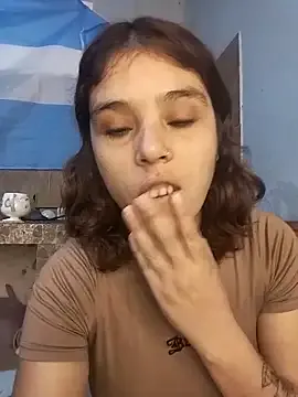 seraphine23 – webcam model profile photo Image 5