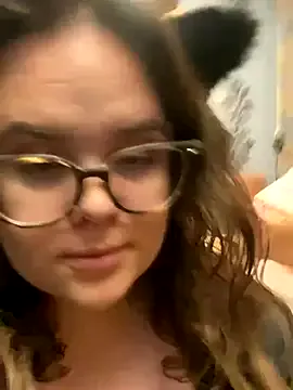 alicee16 – webcam model profile photo Image 11