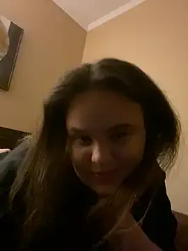 alicee16 – webcam model profile photo Image 9