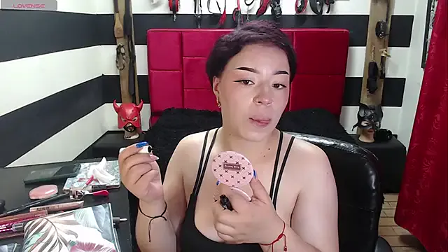 Megu_Melon – webcam model profile photo Image 10