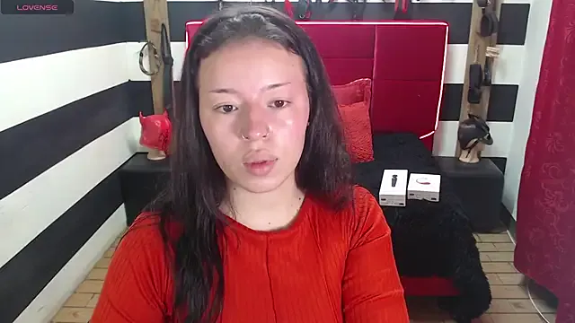 Megu_Melon – webcam model profile photo Image 15