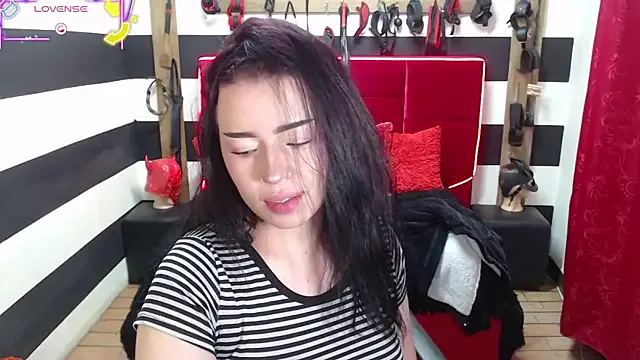 Megu_Melon – webcam model profile photo Image 17