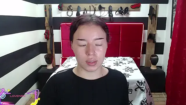 Megu_Melon – webcam model profile photo Image 8