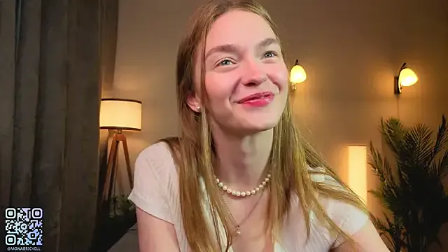 NinnaCarter – webcam model profile photo Image 5