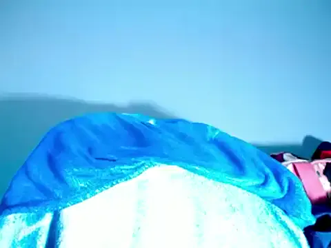 Yui-Ch – webcam model profile photo Image 16