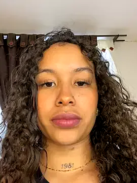 Megu_Melon – webcam model profile photo Image 18