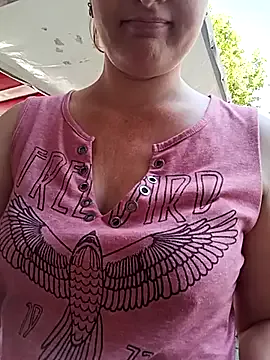 AngelineDivinne – webcam model profile photo Image 10