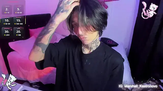 _Alicee_1 – webcam model profile photo Image 2