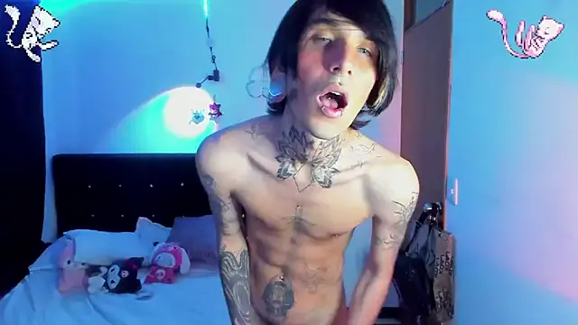 _Alicee_1 – webcam model profile photo Image 6