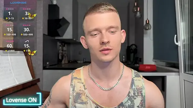 hot_hunk_boy – webcam model profile photo Image 3