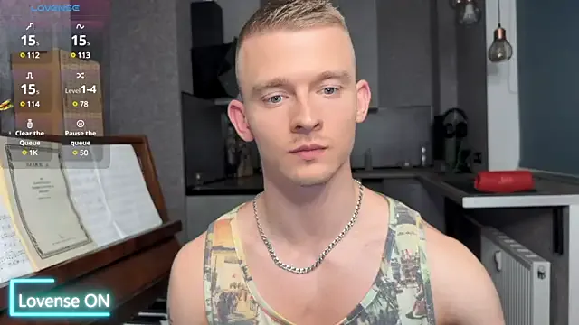 hot_hunk_boy – webcam model profile photo Image 7