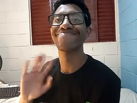 NANA_7 – webcam model profile photo Image 4