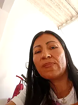 HillaryLewis – webcam model profile photo Image 19