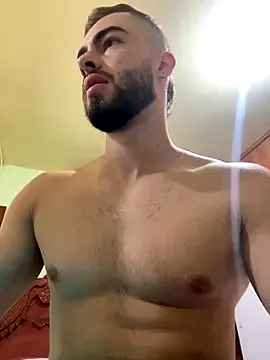 roouse – webcam model profile photo Image 10