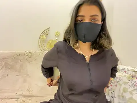 MaYaa__11 Image 13
