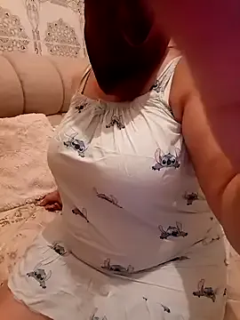 its_amesha – webcam model profile photo Image 7