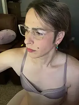 _Alicee_1 – webcam model profile photo Image 4