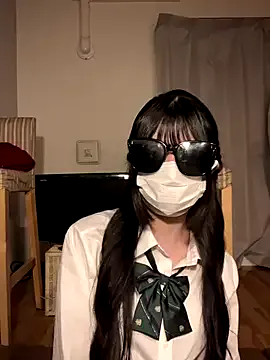 Yui-Ch – webcam model profile photo Image 2