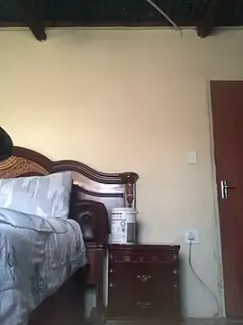 Priyajaanbaby – webcam model profile photo Image 2