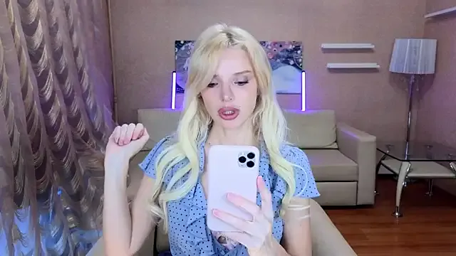 mechloe Image 15