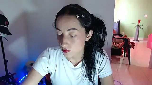 Megan_love01 – webcam model profile photo