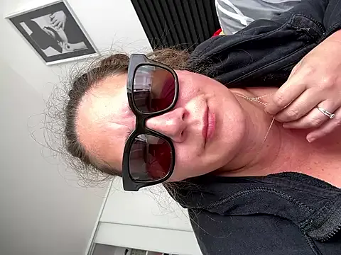 ManaMi-maru – webcam model profile photo Image 6