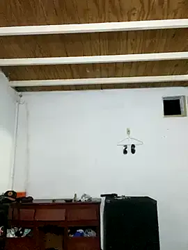 Blasian_Sex98 – webcam model profile photo Image 3