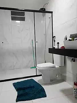 JulcyPeach – webcam model profile photo Image 17