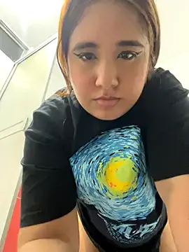 winter11 – webcam model profile photo Image 19