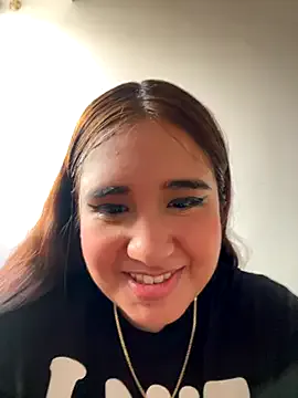 winter11 – webcam model profile photo Image 3