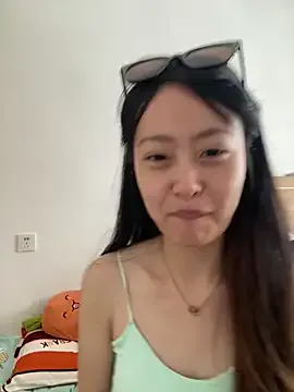 charlotte_stevenss_ – webcam model profile photo Image 7