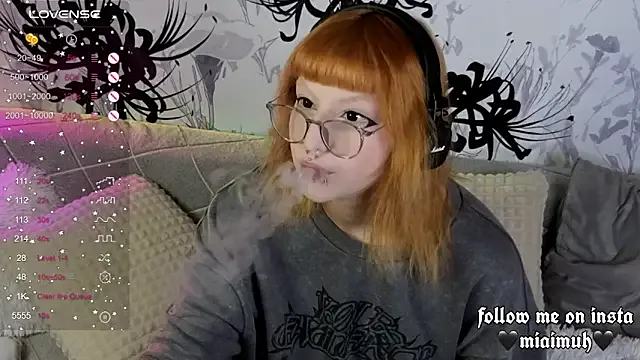 RollingGirls – webcam model profile photo Image 10