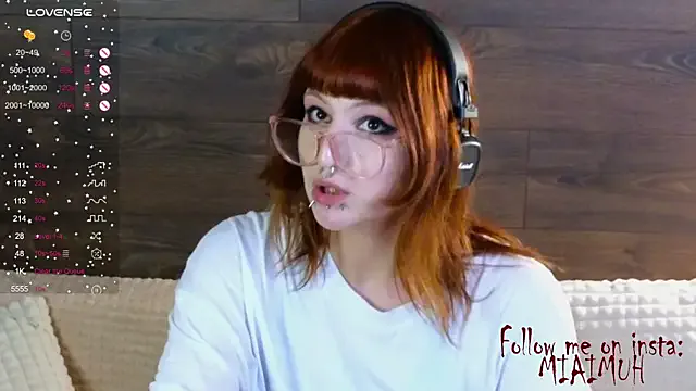 RollingGirls – webcam model profile photo Image 3
