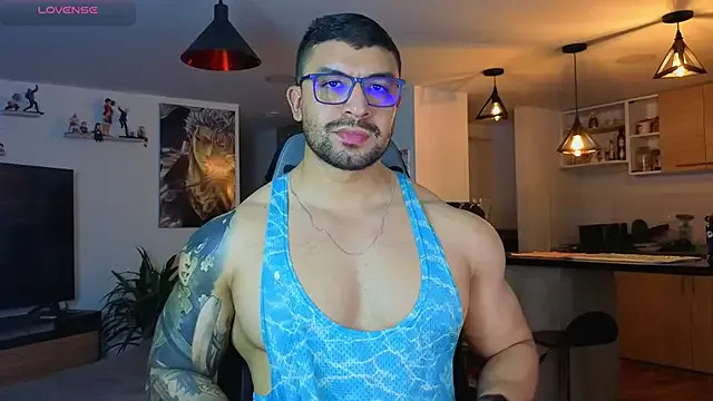 zui_lu – webcam model profile photo Image 10