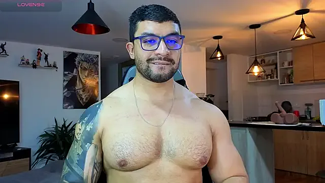 zui_lu – webcam model profile photo Image 7