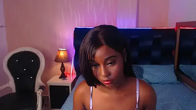 MichaelaCox Image 6